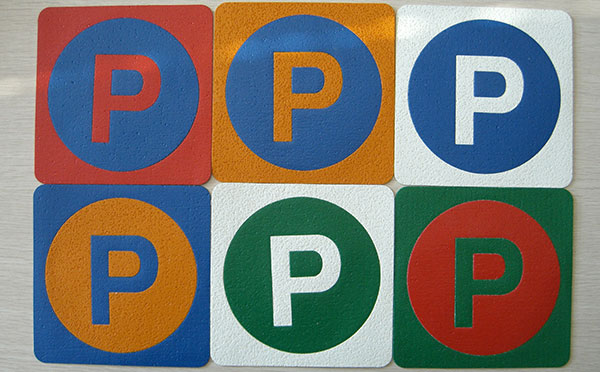 日本進(jìn)口菊水地面防滑標(biāo)示膠帶,使用簡便,有白黃兩色,在油水表面粘貼性能良好,使用場所廣,防滑效果好