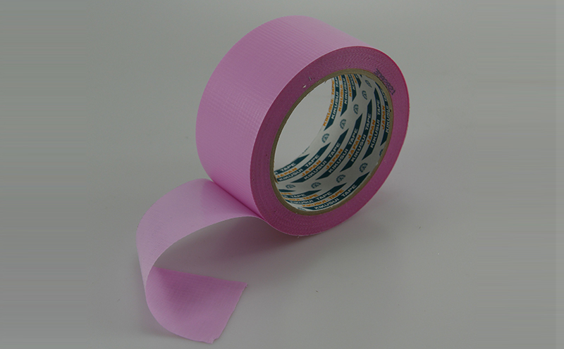 原裝進(jìn)口日本菊水膠帶粉色編織布遮蔽膠帶,易手撕膠帶,無殘膠,醒目提醒,防止遮蔽施工后忘記撕除,電話:13515460137.